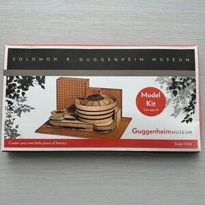 NWT Solomon R. Guggenheim Museum NYC Architectural Model Kit Little Building Co
